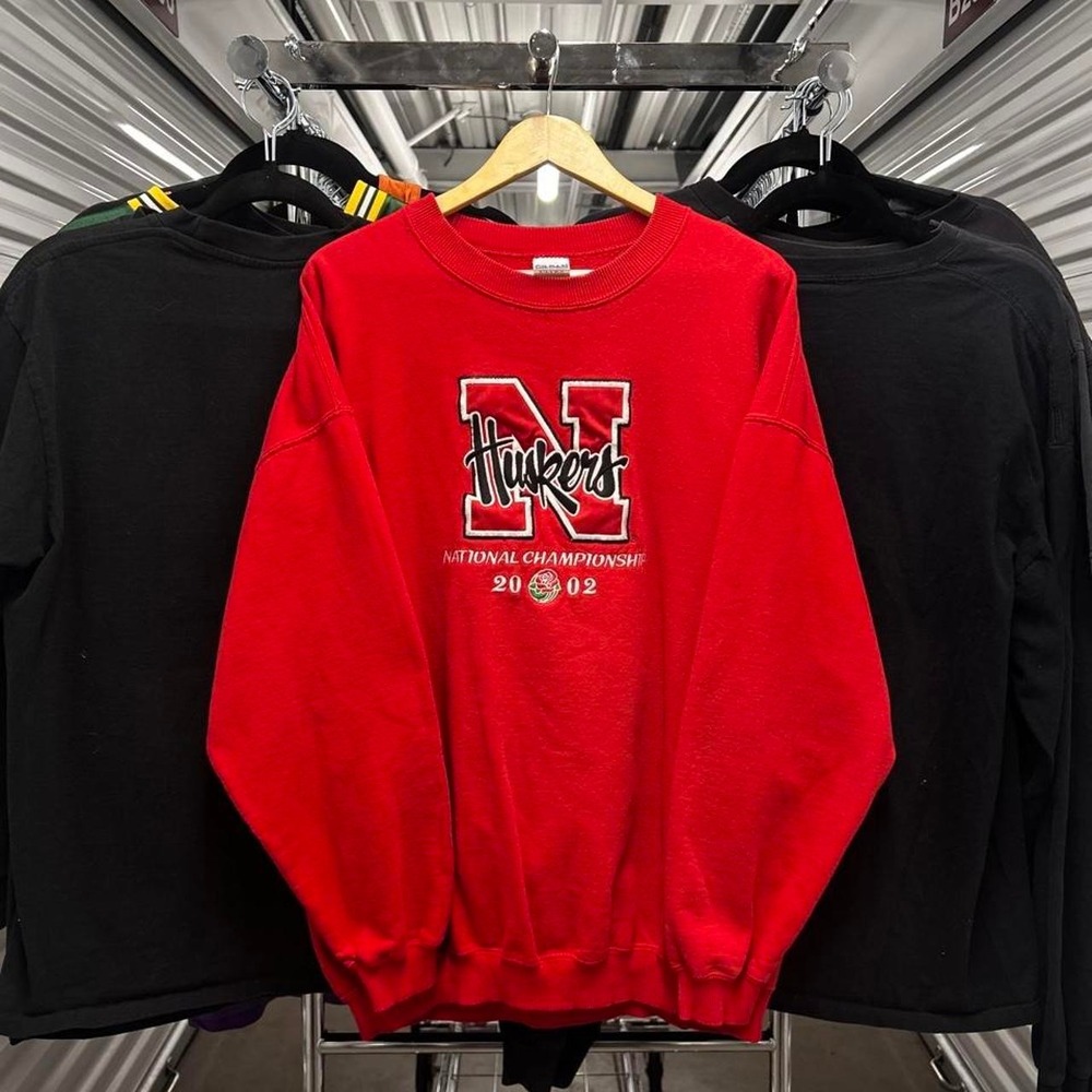 Crazy Vintage 2000's Nebraska Huskies College Embroidered Sweater